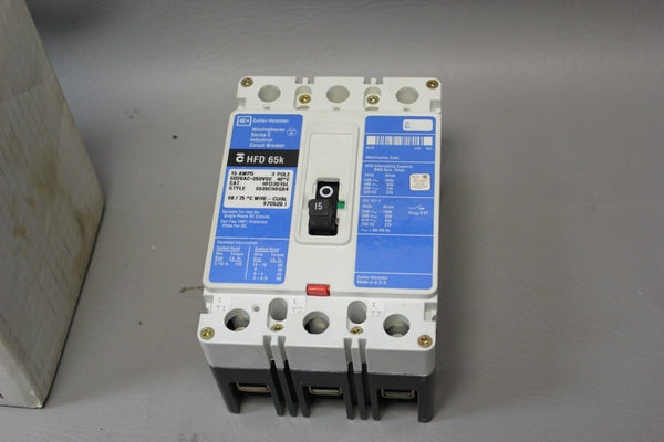 UNUSED CUTLER HAMMER 15A INDUSTRIAL CIRCUIT BREAKER HFD3015L