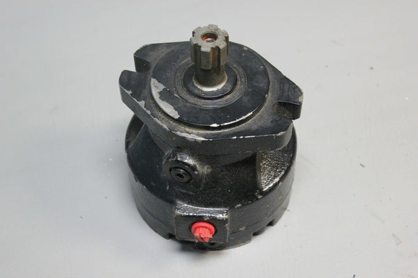 NEW DANFOSS HYDRAULIC MOTOR 970150387