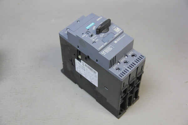 UNUSED SIEMENS MOTOR PROTECTION CIRCUIT BREAKER 3RV2031-4WA10