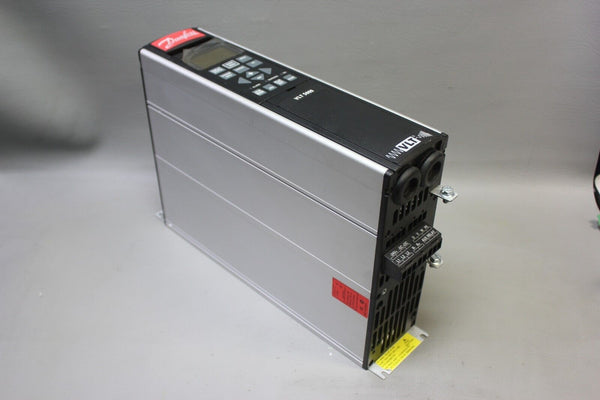 UNUSED DANFOSS VLT5000 AC DRIVE 175Z0058