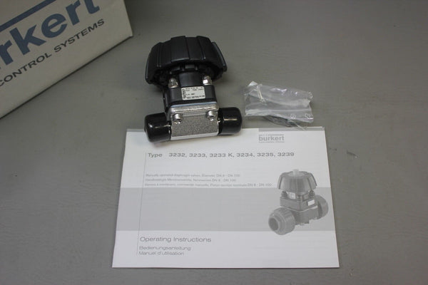 NEW BURKERT 2/2 WAY SANITARY SS DIAPHRAGM VALVE 3233 9/16 EA SS 145PSI 1/2" 316L