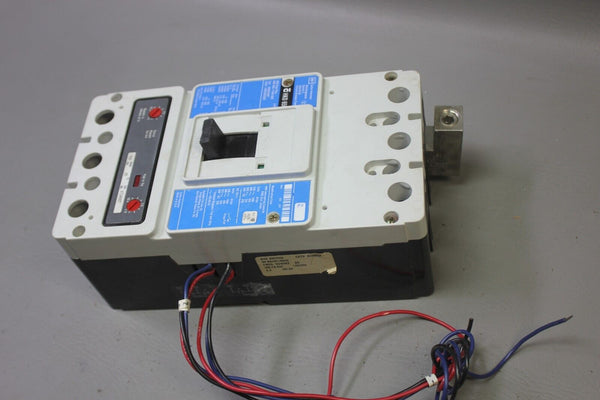 CUTLER HAMMER 400A INDUSTRIAL CIRCUIT BREAKER WITH TRIP UNIT HKD2400F KT2400T