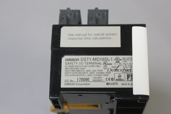 UNUSED OMRON SAFETY TERMINAL DST1-MD16SL-1