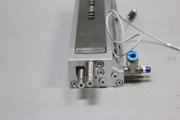 FESTO  GUIDED CYLINDER PNEUMATIC MINI SLIDE  DGSL-12-100-Y3A