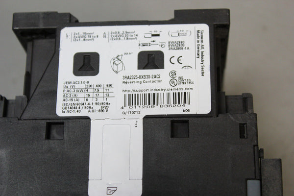 UNUSED SIEMENS REVERSING CONTACTOR 3RA2325-8XB30-2AC2