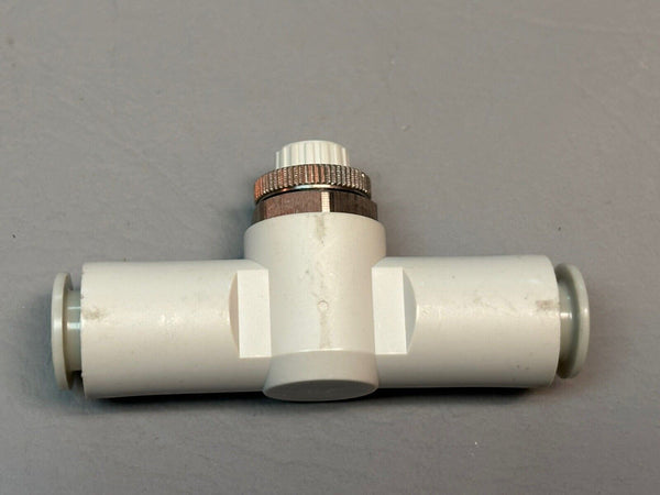 1- New SMC AS3001F-10 Speed  Control Valve AS3001F10