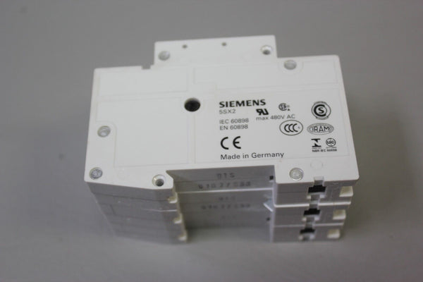 SIEMENS 5SX2 330-7 CIRCUIT BREAKER NEW