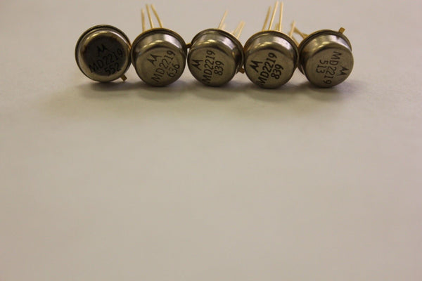 5  Motorola MD2219 Transistors