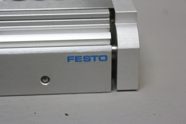 UNUSED FESTO  GUIDED CYLINDER PNEUMATIC MINI SLIDE model: DGSL-12-150-Y3A