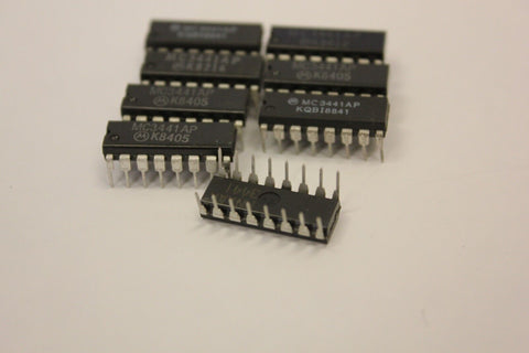  LOT OF 8  MOTOROLA 16 PIN MC3441AP  Dip-16 sockets  NEW