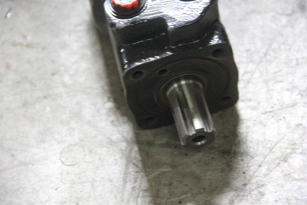 UNUSED DANFOSS HYDRUALIC ORBITAL MOTOR