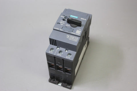 NEW SIEMENS 3RV2031-4VA10 SIRIUS MOTOR CONTROLLER CIRCUIT BREAKER