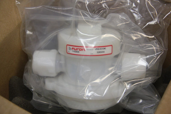 NEW ST. GOBAIN FURON HIGH PURITY DIAPHRAGM VALVE UPM2-61212NC