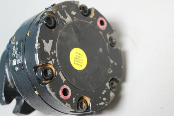 NEW DANFOSS HYDRAULIC MOTOR 970150387