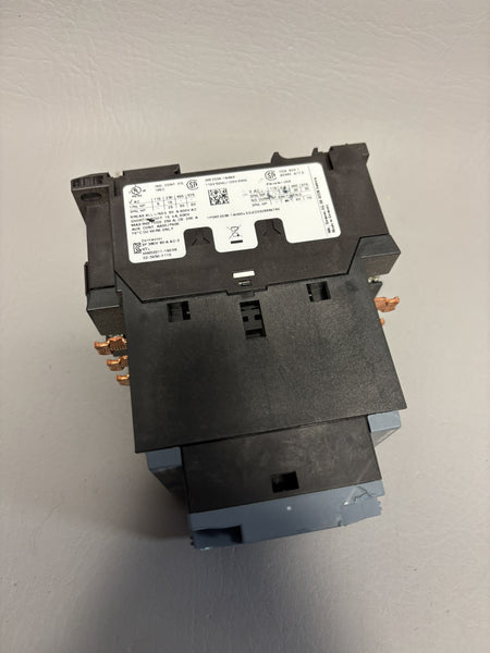 UNUSED SIEMENS POWER CONTACTOR 3RT2038-1AK60 3RT20381AK60