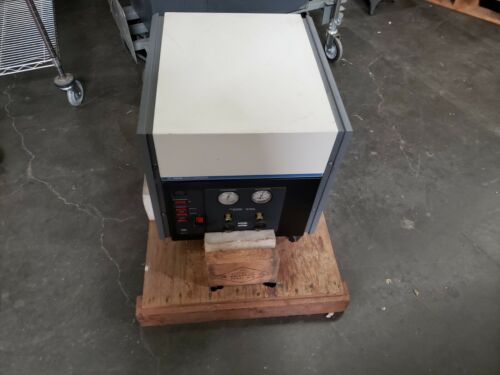 Varian Cryo Pump Helium Compressor 313-0010 Only 439 Hours
